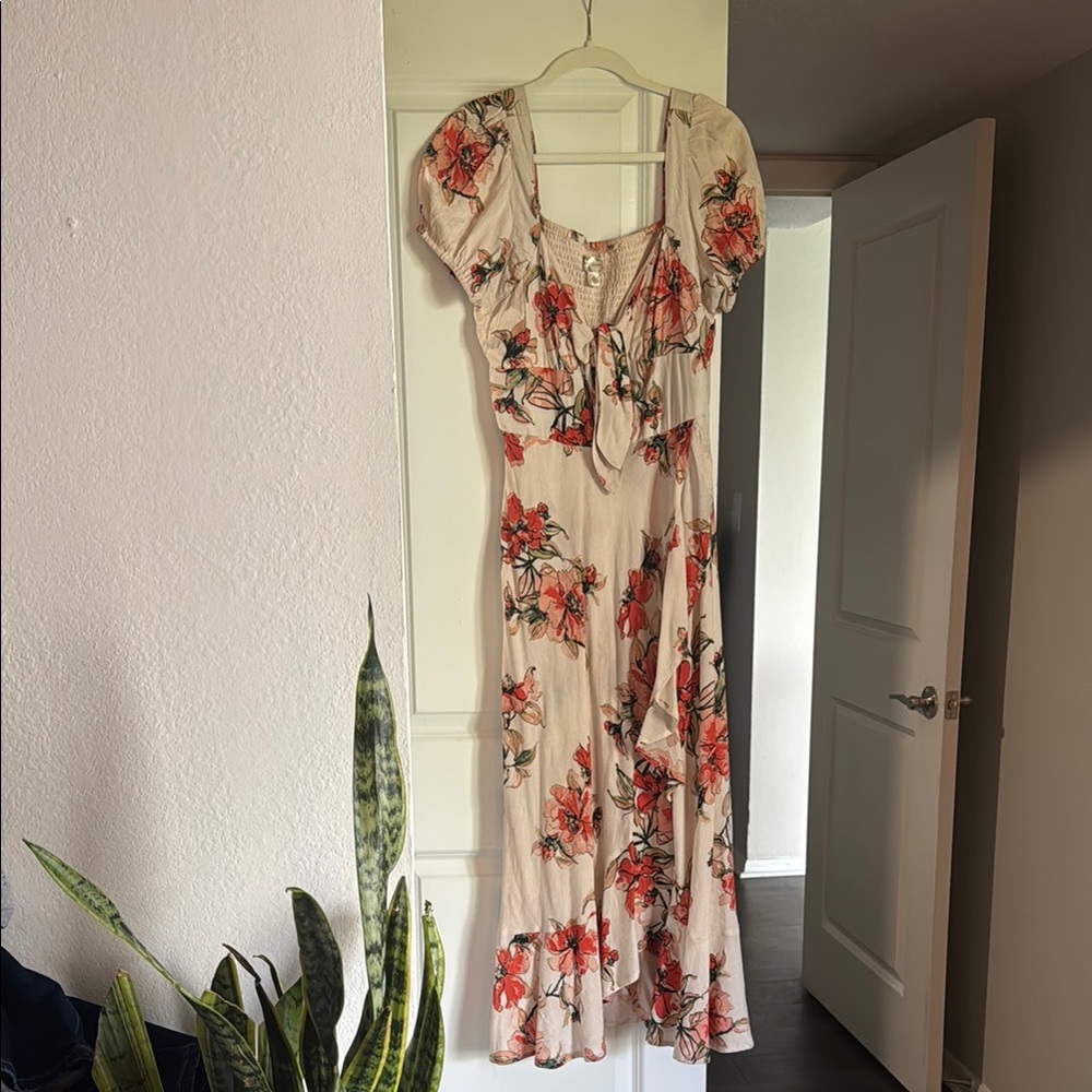 Red and Pink Maxi Sundress with Puff Sleeves for Weddings